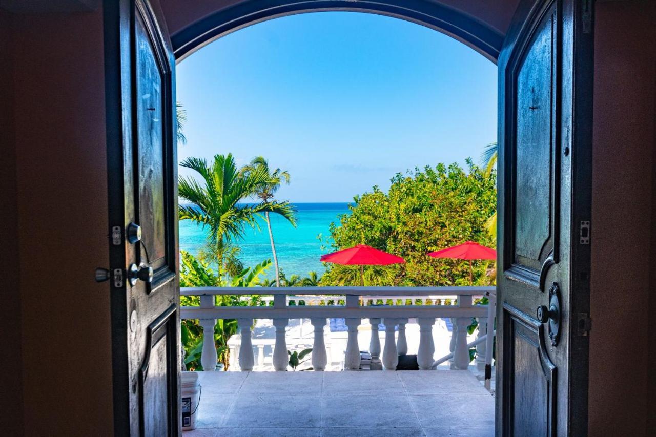 Viking Hill Oceanfront Hostel & Resort Nassau Exterior foto